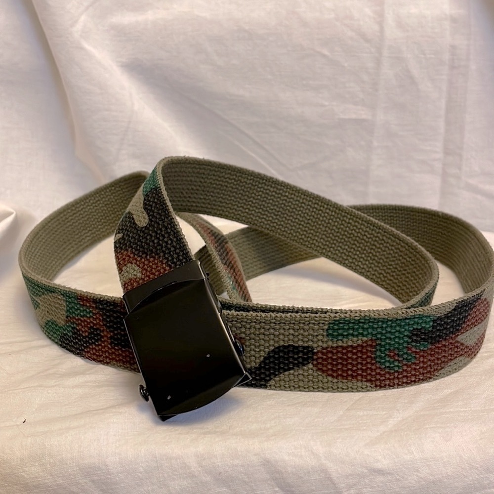 ☘️ Men’s Adjustable Webbed Belt